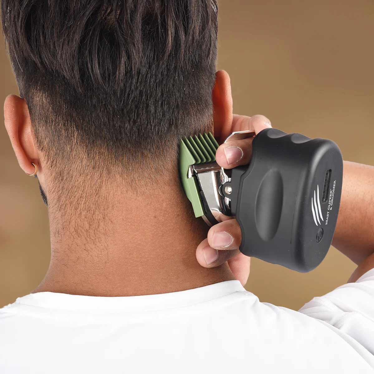 Beast Clipper PRO | Electric Hair Clipper for Head, Beard, and Mustache | 8 Comb attachments included - Image 17