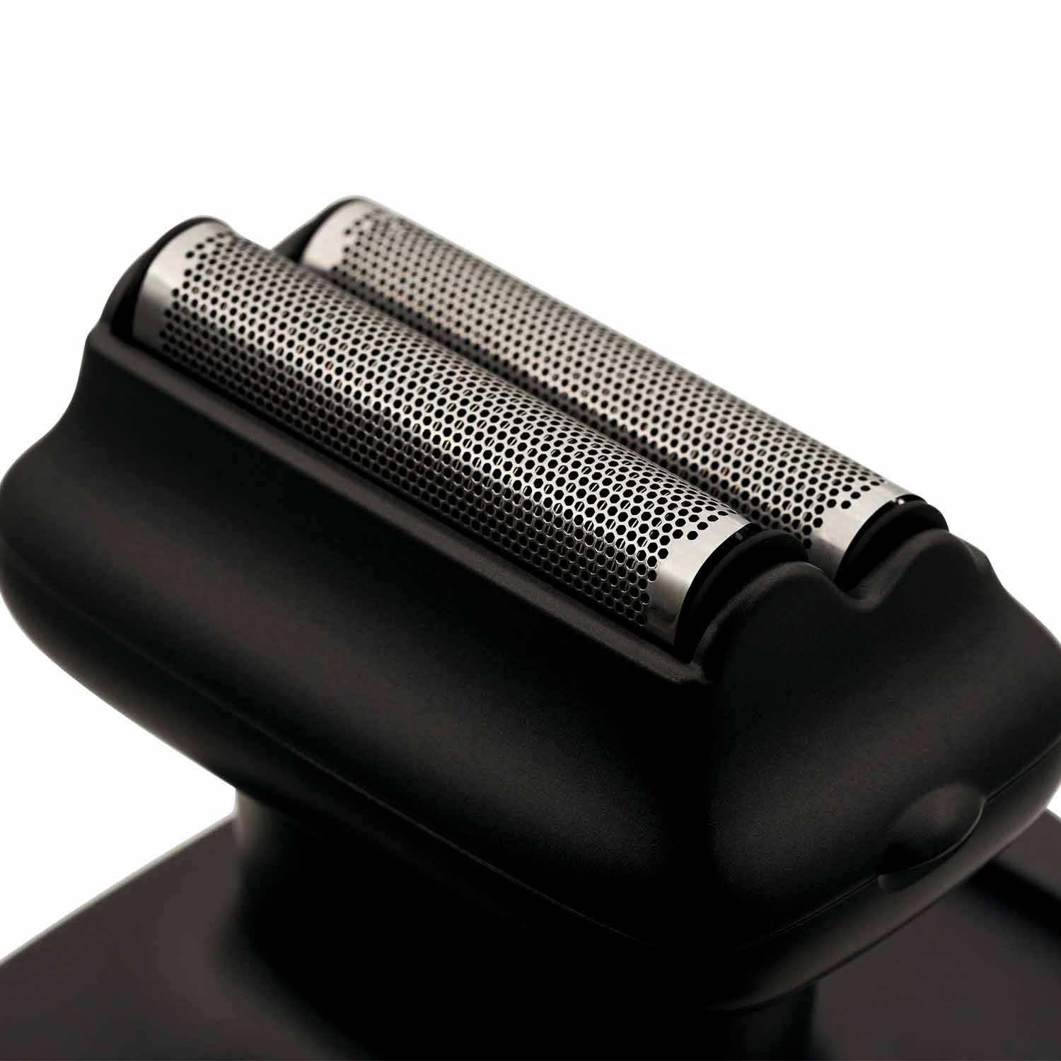 One Lion Gold PRO Foil shaver | Two foil options: Standard and Sensitive included - Image 5