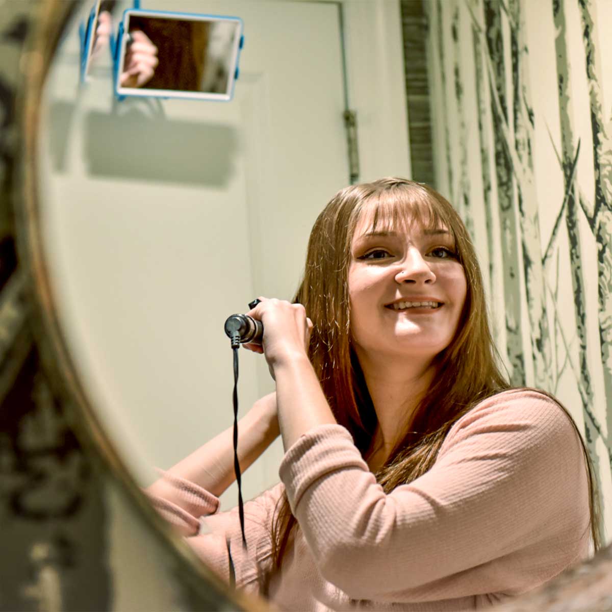 Phone Holder and WYB Mirror | DIY Accessory - Image 11